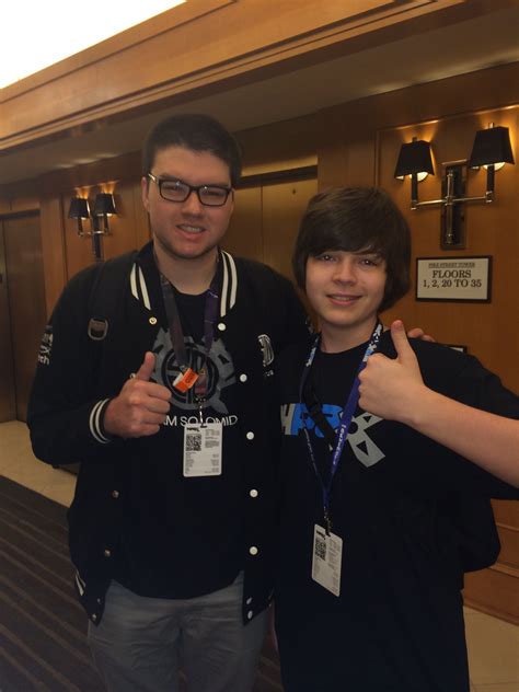 twitter dyrus|@Dyrus .